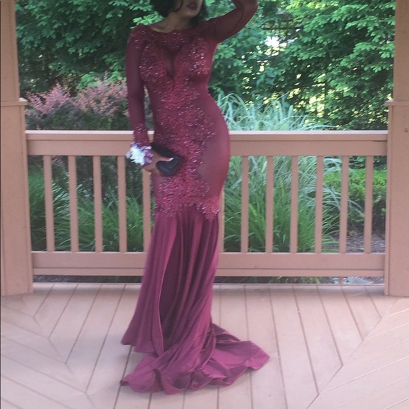 Burgundy PROM Formal Evening gown - Picture 4 of 4